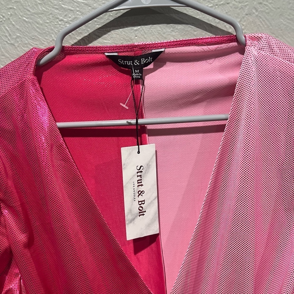 Elegant Two Tone Pink Bodysuit Barbiecore Disco NWT Size M - Picture 2 of 3